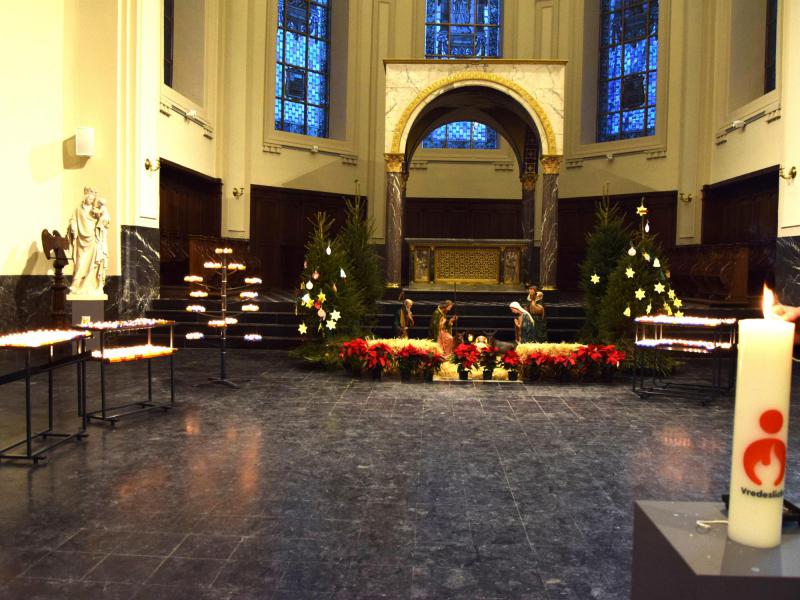 Vredeslicht Roeselare © Erna Nevejant