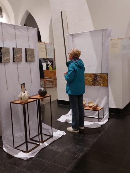Tentoonstelling 'Weten en vergeten' in de kerk van Ardooie  © PE Sint-Germanus Ardooie
