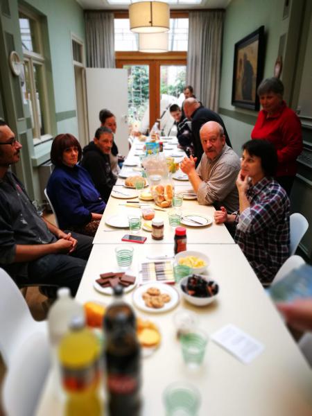 Lunch tijdens de klusdag 