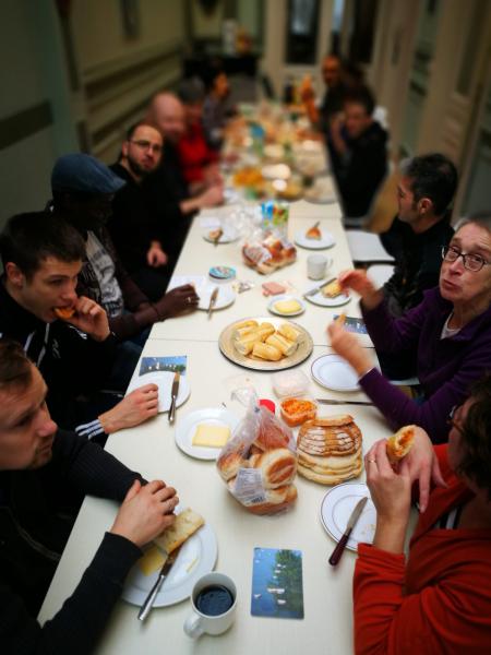 Lunch tijdens de klusdag 