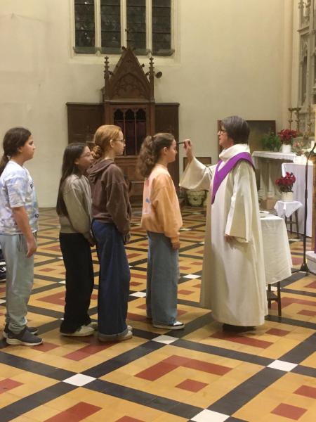 Vormeling bij Aswoensdagviering 