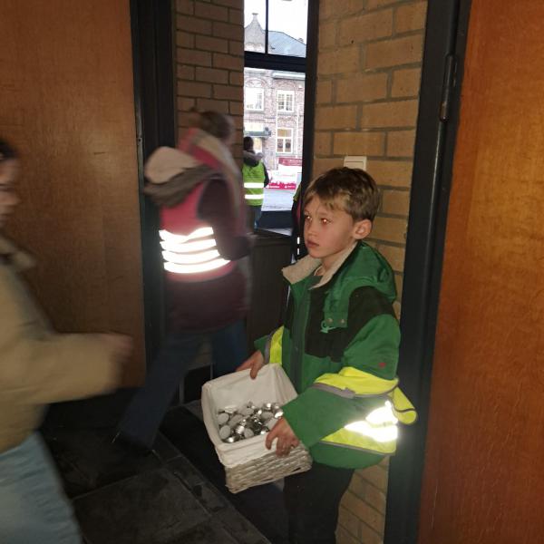 Adventsvieringen voor de basisscholen in Zwevezele 