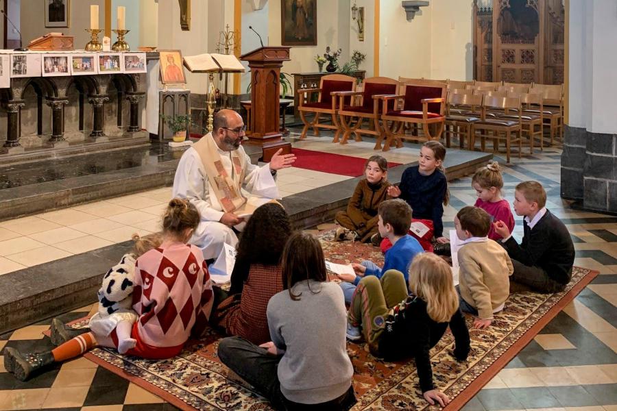 Sfeervolle Lichtmisviering vol warme symboliek in de gemeenschap van Leuven-Noord © Pastorale zone Leuven aan de Dijle