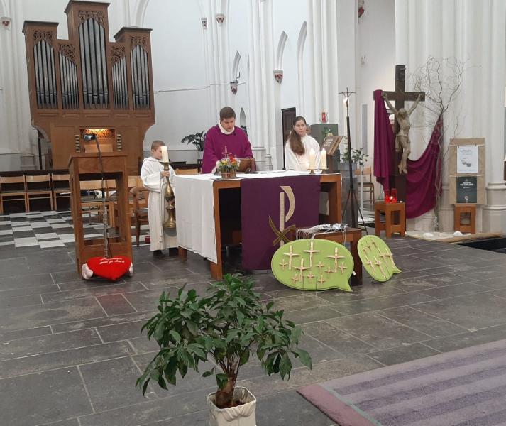 Viering kruisoplegging Strombeek-Bever 