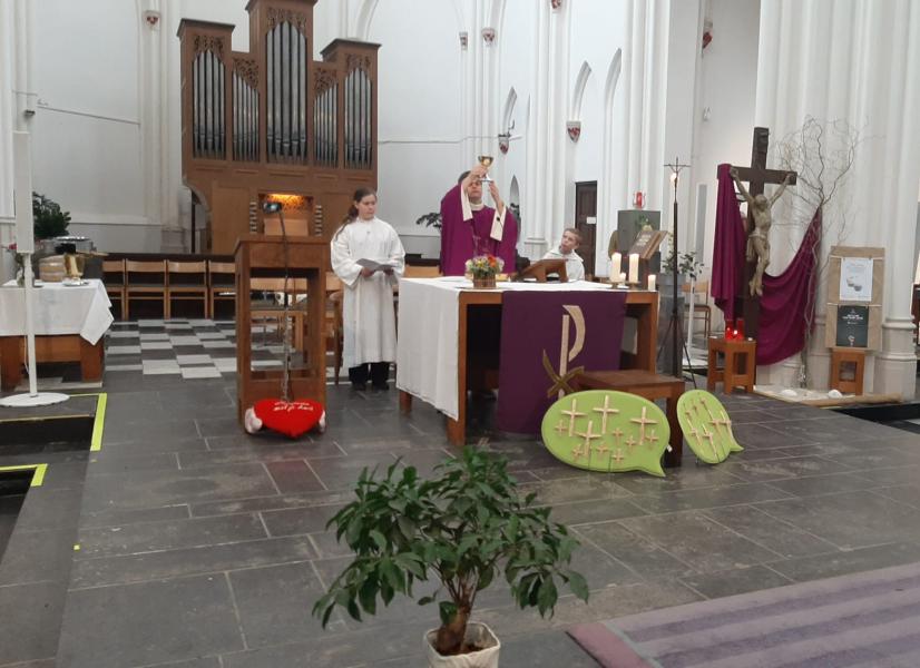 Viering kruisoplegging Strombeek-Bever 