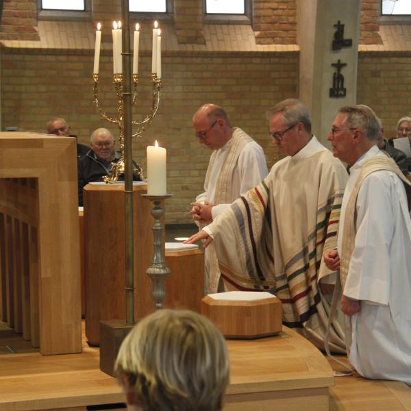 Witte Donderdag St-Idesbaldus © G.C.