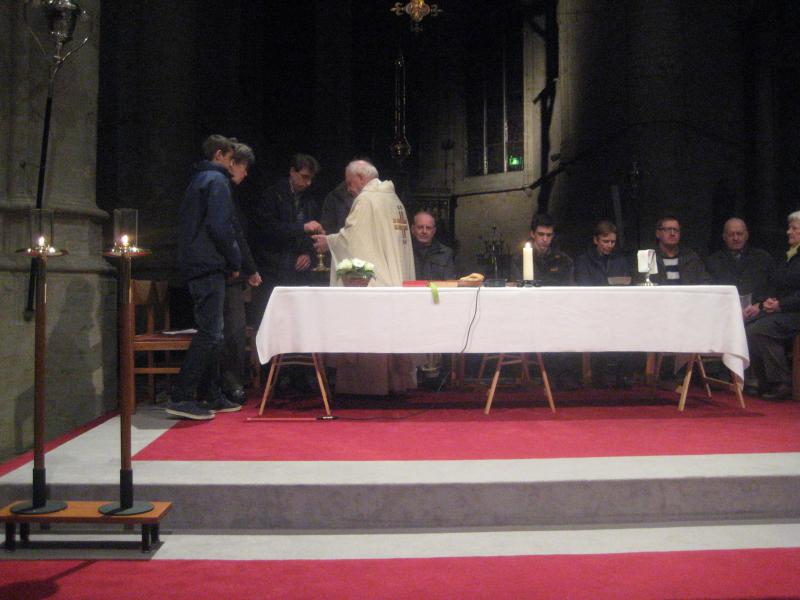 ... en met 12 gingen we aan tafel.