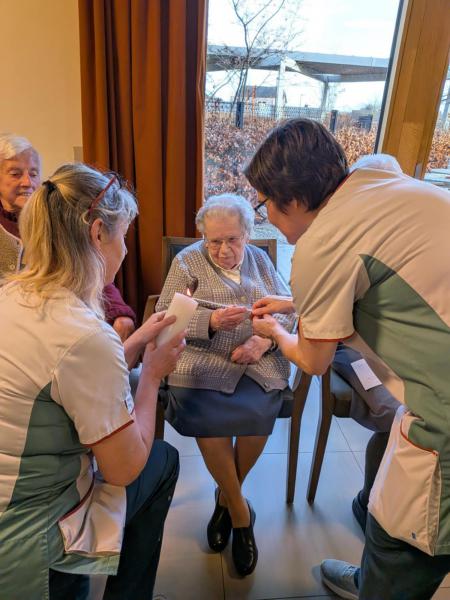 Advents- en Kerstbezinning in wzc Amphora 