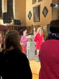 De vormelingen van Zwevezele naar 'Let it Shine' 