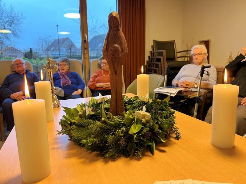 Advents- en Kerstbezinning in wzc Amphora 