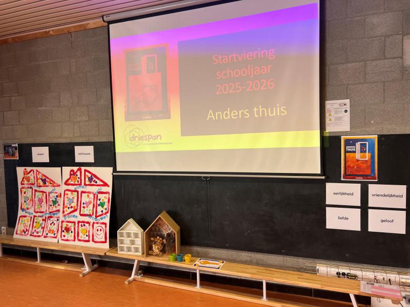 Schoolviering in Sint-Elooi 