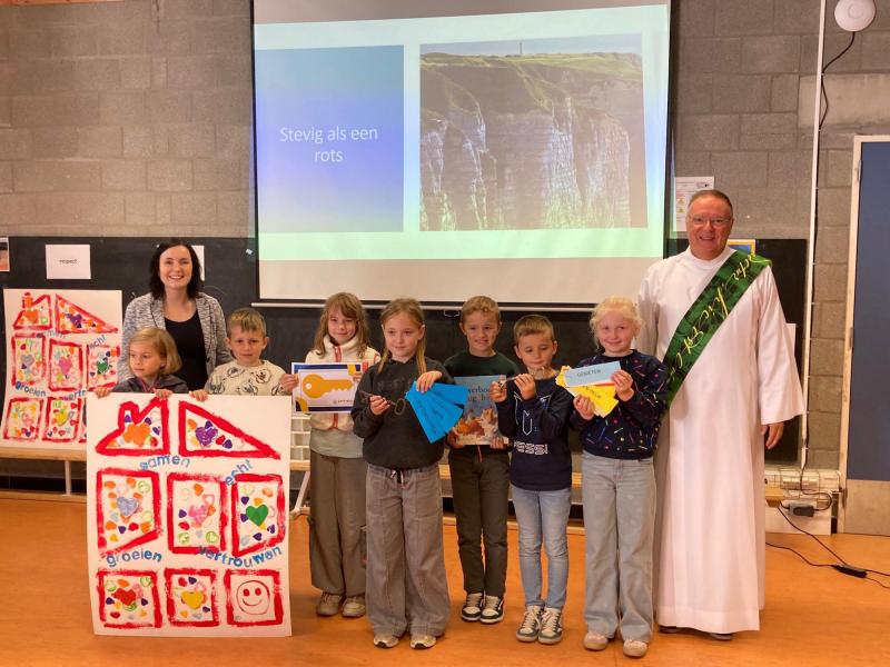 Schoolviering in Sint-Elooi 