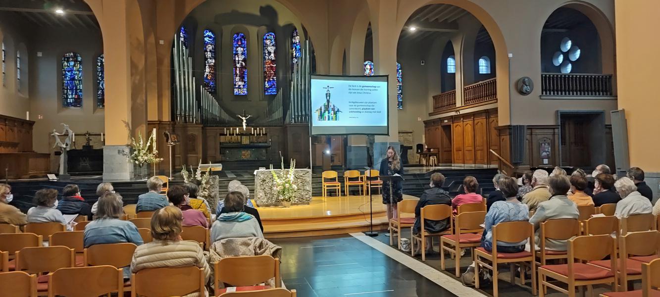 De vreugde van het evangelie delen: zeg het met bloemen en meer © Eveline De Smet