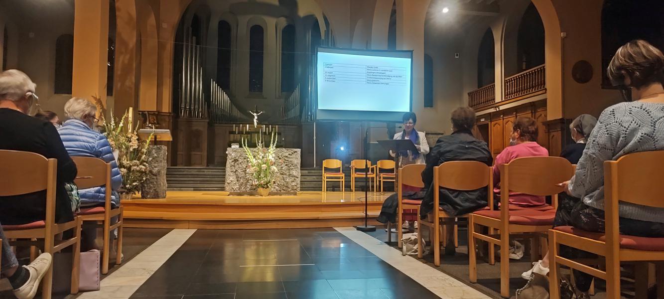 De vreugde van het evangelie delen: zeg het met bloemen en meer © Eveline De Smet