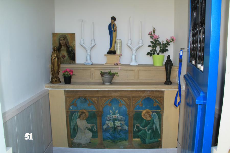 Mariakapel in de Zoutenaaiestraat te Veurne 