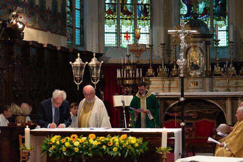 Aanstelling Pastoor Luc Mertens © Geert Maenhout