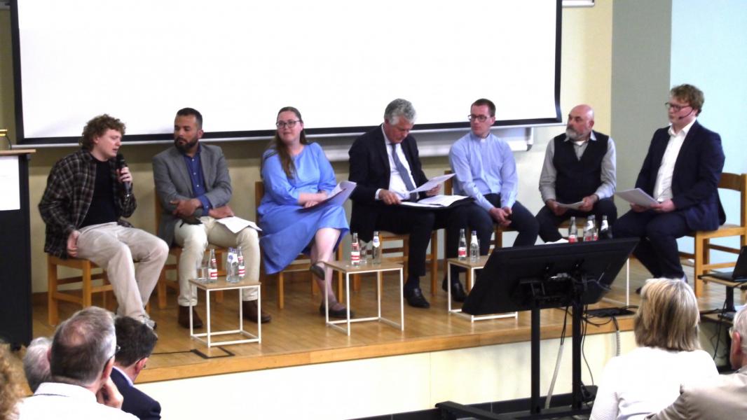 Oecumenisch panelgesprek 