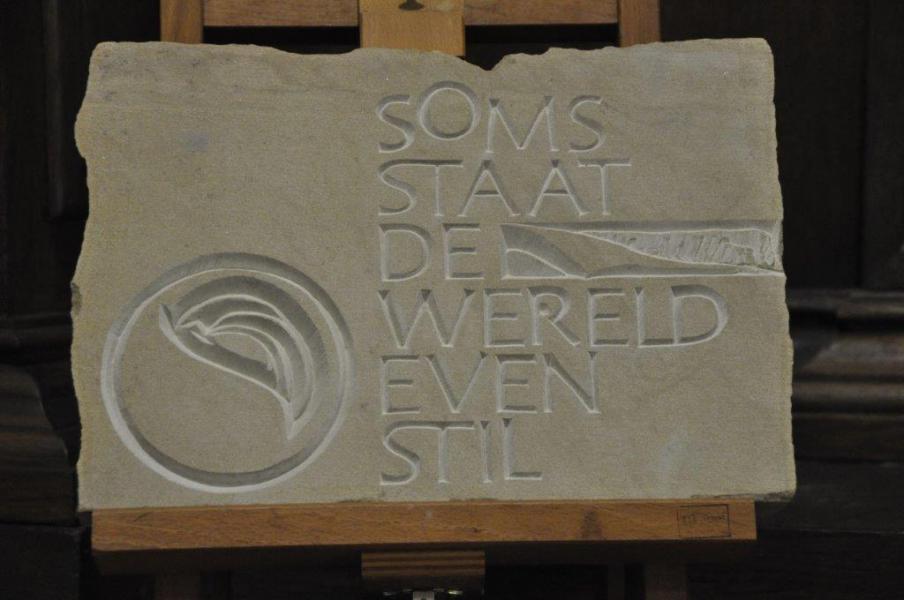 kalligrafie op steen