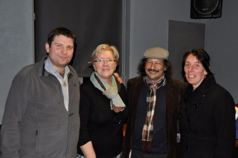 Pr. Alexander, Christine Van De Maele, Jafeth en Sari