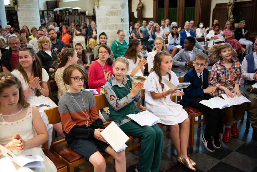 Vormselviering 2022 in de Sint-Geertruikerk te Leuven © Sarah Torbeyns