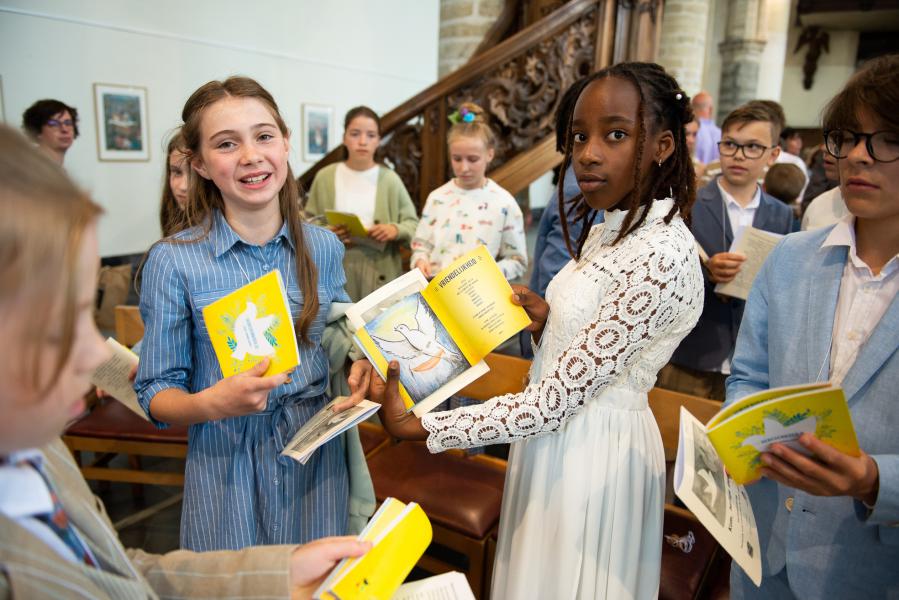 Vormselviering 2022 in de Sint-Geertruikerk te Leuven © Sarah Torbeyns