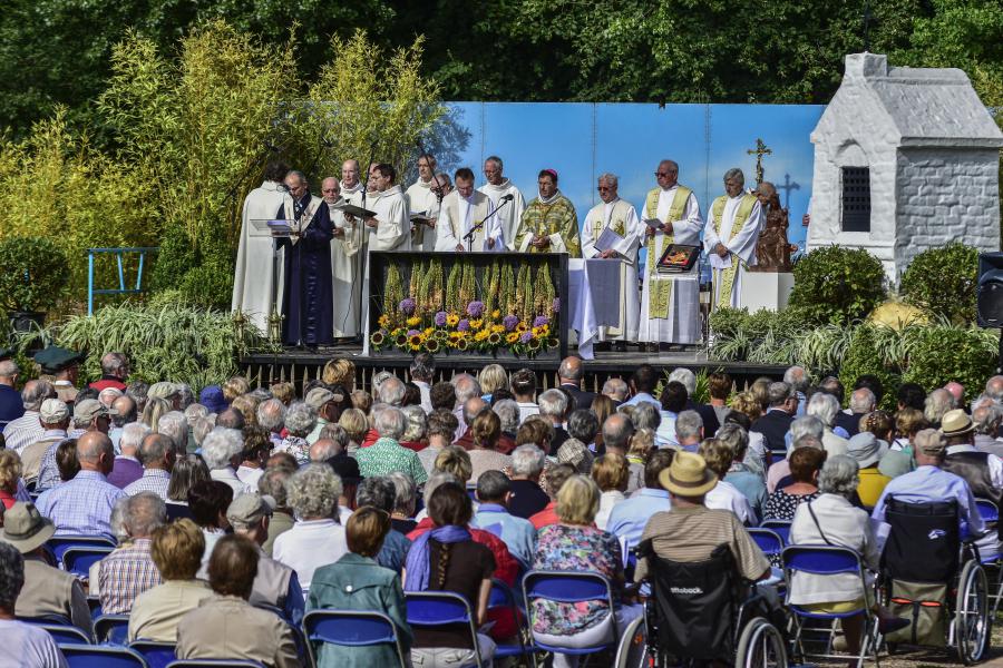 Velen waren aanwezig tijdens de viering © (j.M. Dhaenen