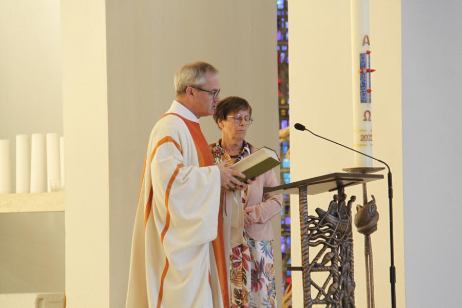 Aanstelling Pastoor Peter Verbeke © Rik Maes