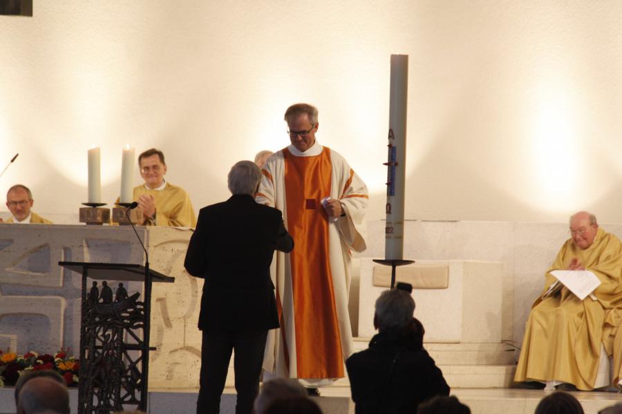 Aanstelling Pastoor Peter Verbeke © Rik Maes