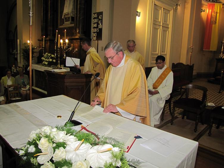 Aanstellingsviering pastoor moderator Rik Ramakers 