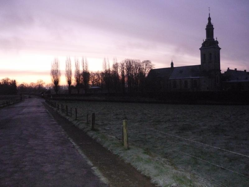 Op weg naar het ochtendgebed... ('08 - Parkabdij Leuven)