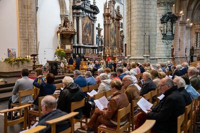 Dank- en afscheidsviering van deken Marc Verwaeren in de Sint-Martinuskerk op 17 september 2022. © Eric Breckpot