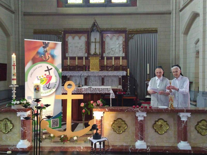 Anker van de Hoop in Deinze (Zusters St-Vincentius a Paolo) © Romuald Atingbèton
