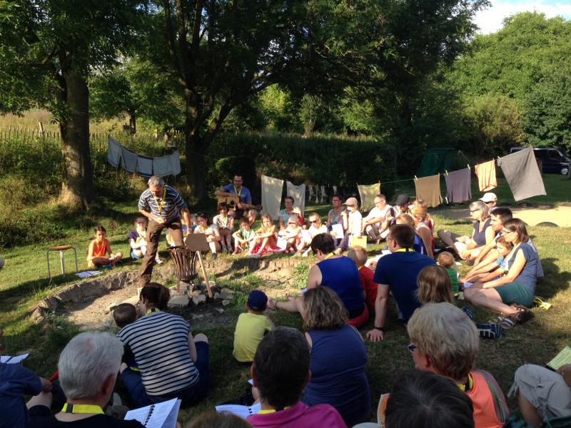 Avondgebed op de pelgrimstocht naar Aken (2017) © Gerda Linssen