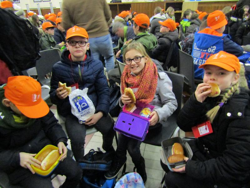 Vormelingen uit Denderwindeke © Myriam De Dyn