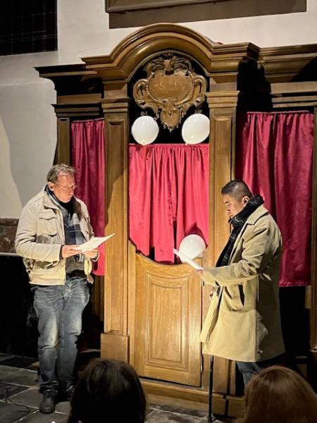 Dichter bij de biechtstoel 