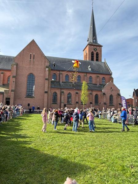 De klok vliegt over © RvH