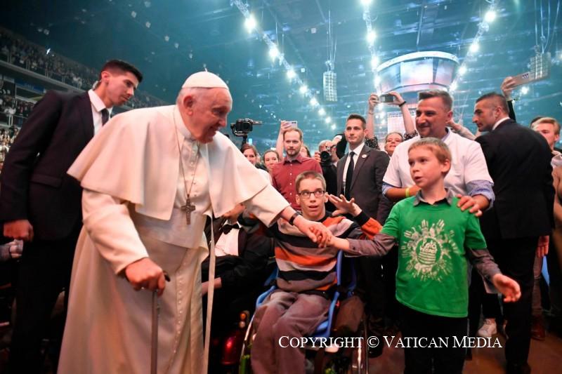 Franciscus nam ook tijd voor persoonlijke ontmoetingen © Vatican Media