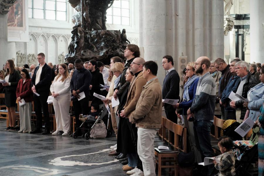 Samen op weg met onze doopleerlingen en kandidaten voor het volwassenvormsel. 