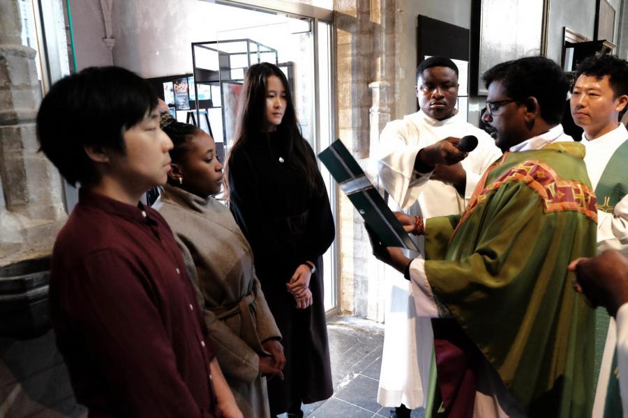 Engelstalige catechumenen in Sint-Kwinten © Pastorale zone Leuven aan de Dijle