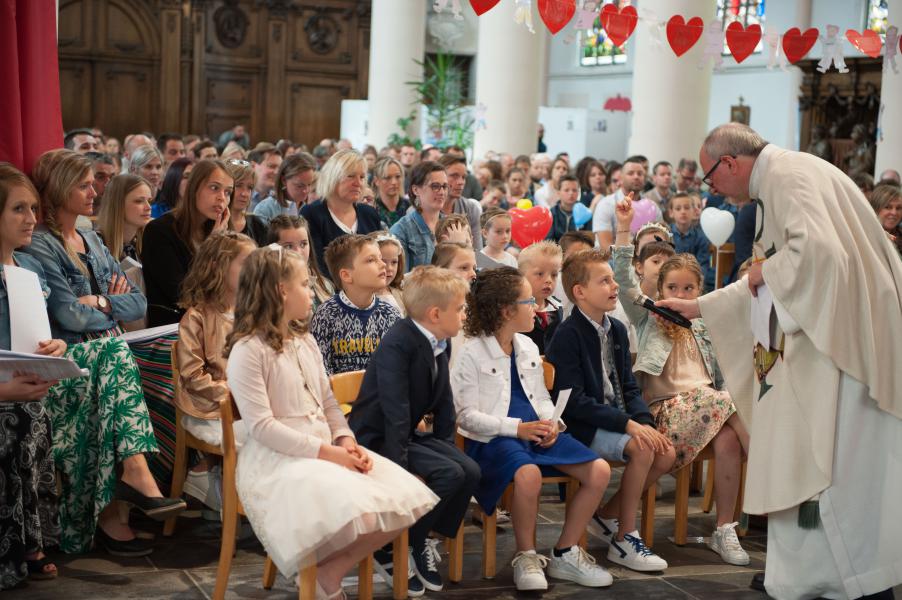 Eerste communie in Retie Sint-Martinus © Inge Huybrechts en Gert Daemen