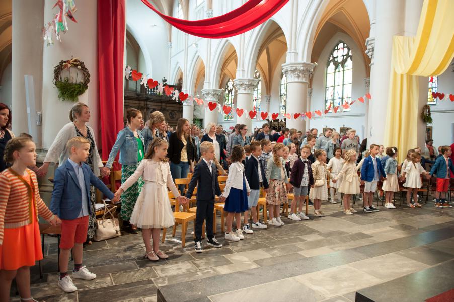 Eerste communie in Retie Sint-Martinus © Inge Huybrechts en Gert Daemen