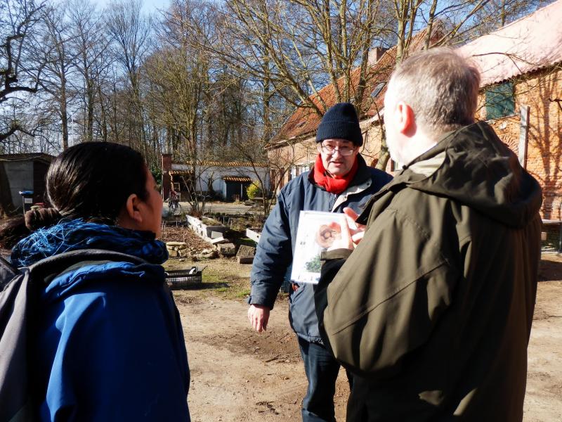 Bezoek aan de bio boerderij 'Den diepen boomgaard'