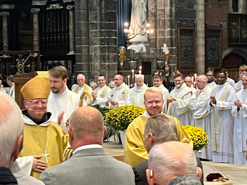 Diakenwijding Hylco Meirlaen - zondag 27 oktober 2024 in de Sint-Baafskathedraal te Gent © Lily Smet