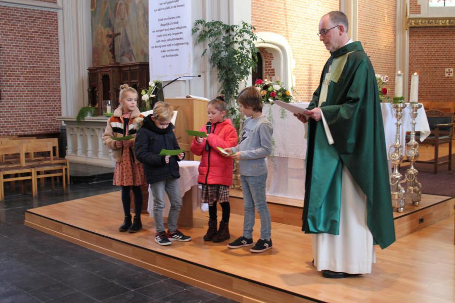 Naamopgave van de Eerste Communicanten © RvH