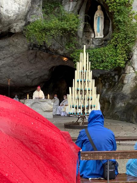 Jubileumbedevaart Lourdes augustus 2021 © Bedevaarten bisdom Gent, foto: Jonathan Beyaert 