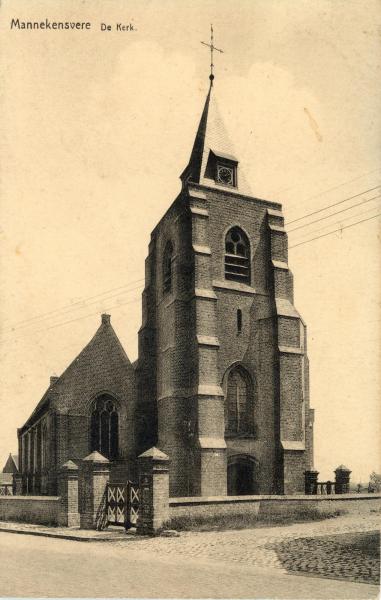 De heropgebouwde kerk  © Collectie Ronny Van Troostenberghe