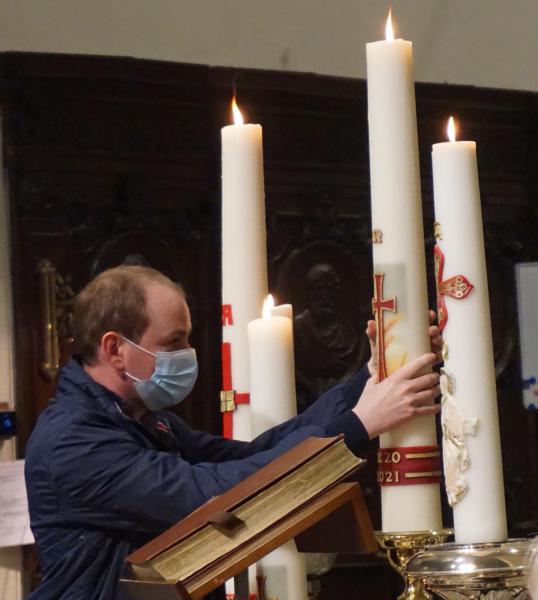 paaswake © parochie Onze-Lieve-Vrouw Lichtaart