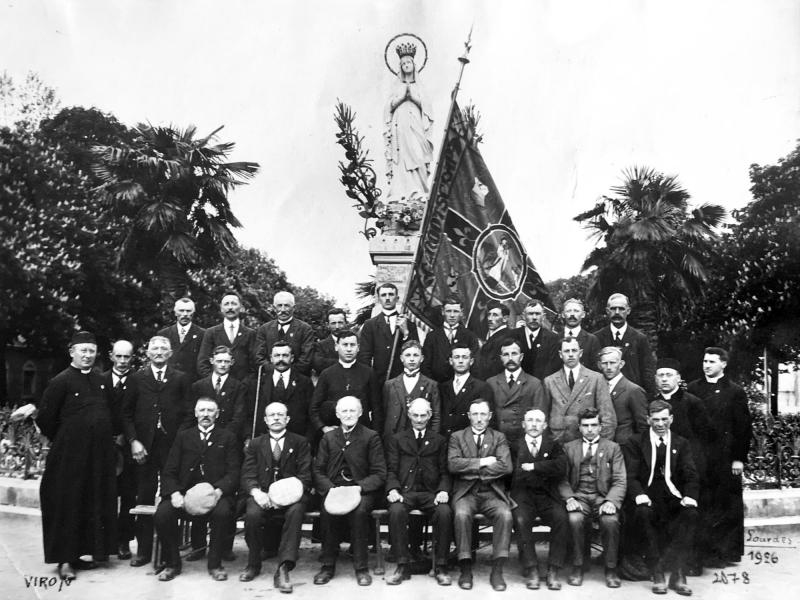 De Kruishoutemse Xaverianen in Lourdes in 1926 tijdens een provinciale bedevaart © M.R.