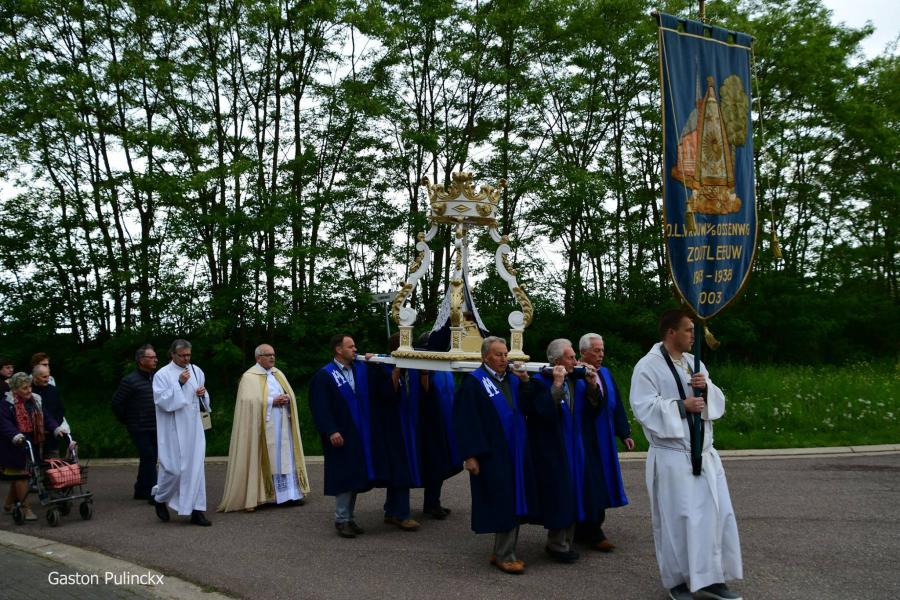Processie Ossenweg 2018 © Gaston Pulinckx