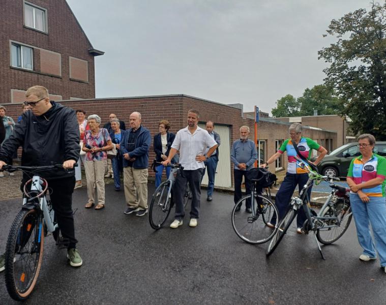 Fietsenzegening bij de start van het nieuwe werkjaar (H. Damiaan Ninde) © Sonia Crabbé
